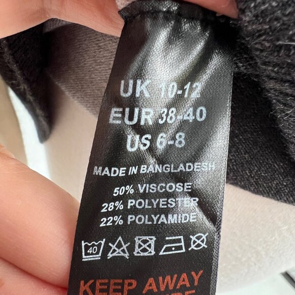 Long Tall Sally Colorblock Crewneck Long Sleeve Sweater Gray Black Size 6-8 NWT - Picture 10 of 13